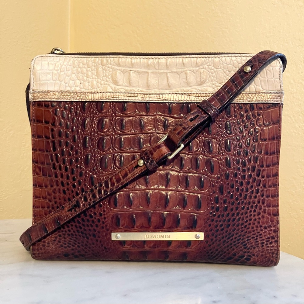 **SOLD** BRAHMIN Leather Crossbody